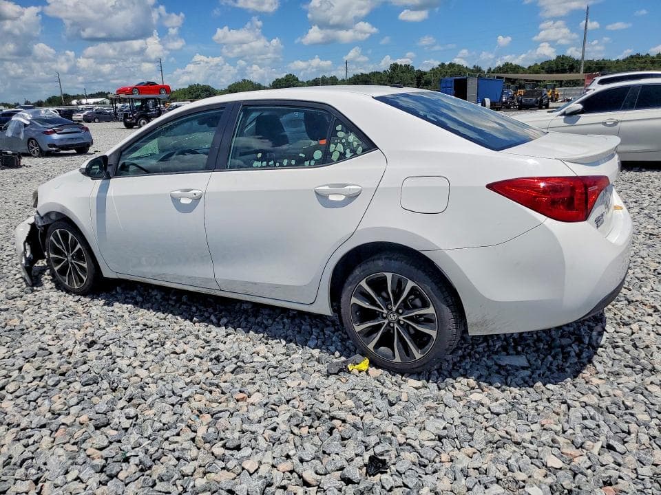 2018 TOYOTA COROLLA SE 2