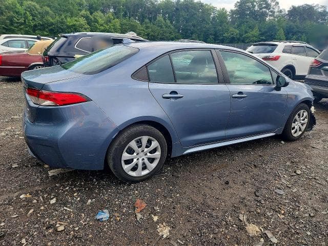 2021 TOYOTA COROLLA LE 3