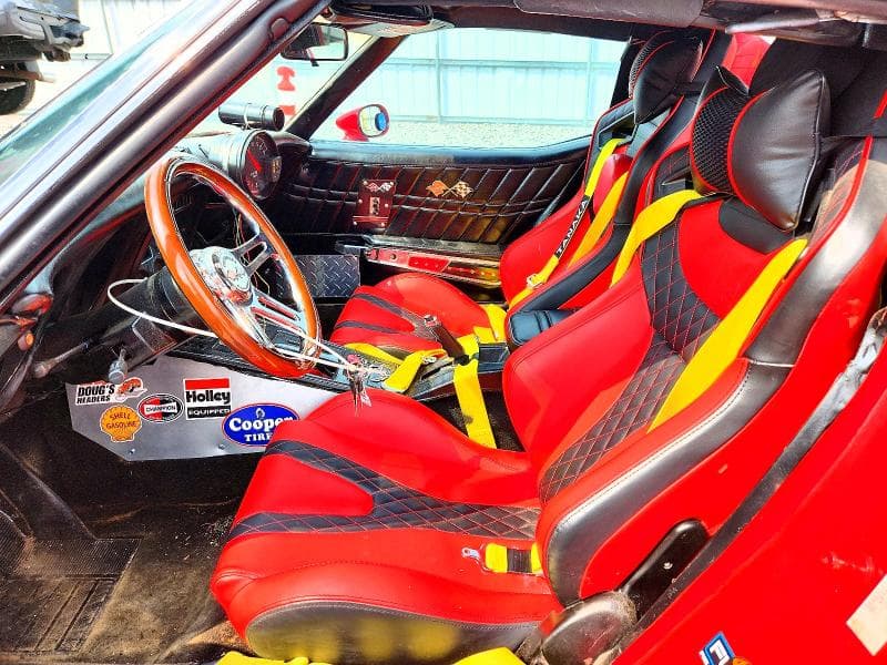 1977 CHEVROLET CORVETTE 7