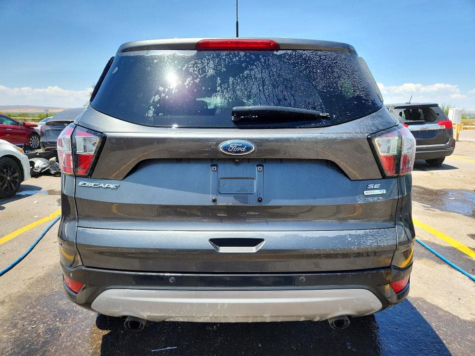 2017 FORD ESCAPE SE 6
