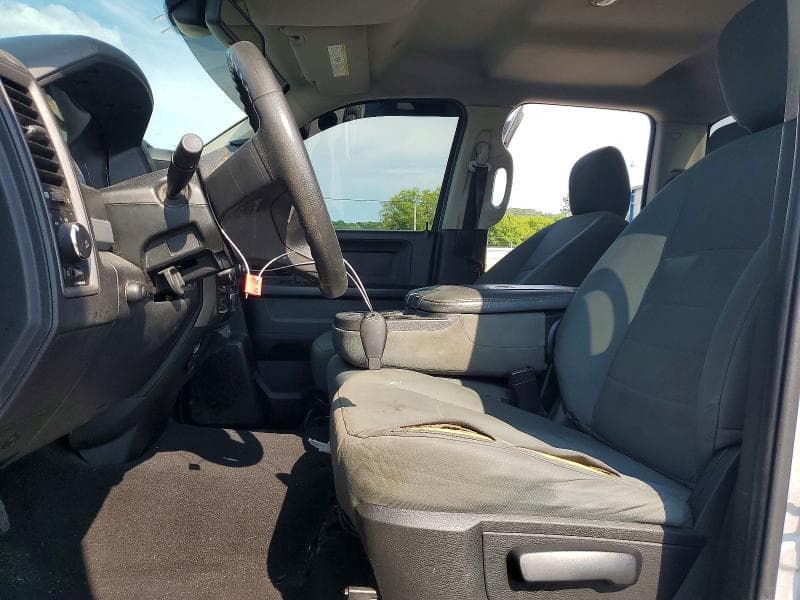 2018 RAM 1500 ST 7