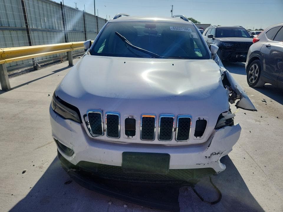 2019 JEEP CHEROKEE LATITUDE 5