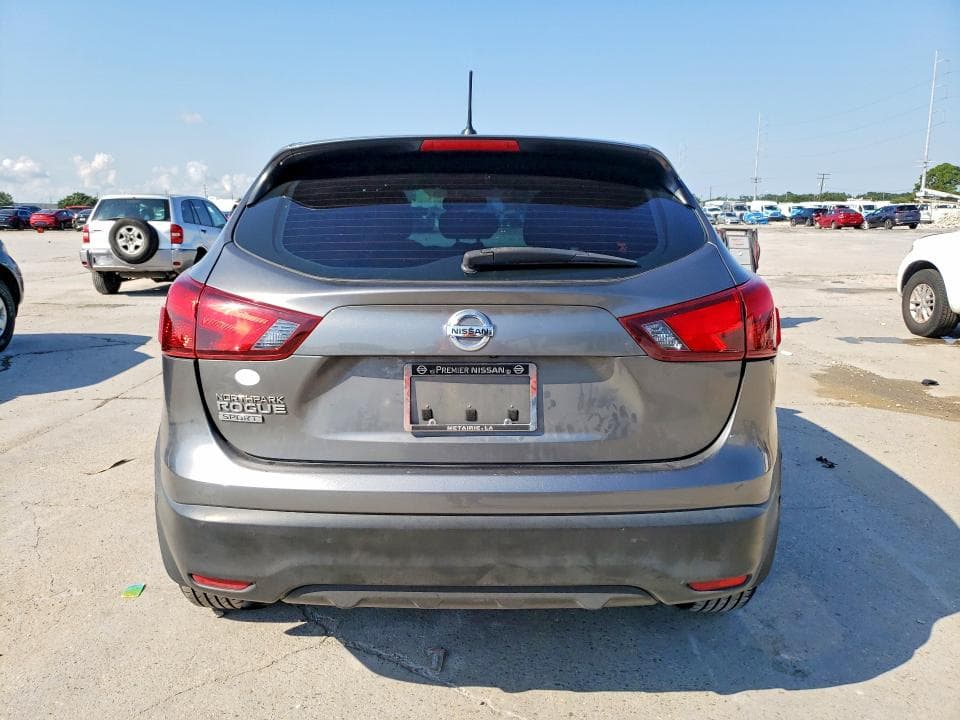 2017 NISSAN ROGUE SPORT S 6