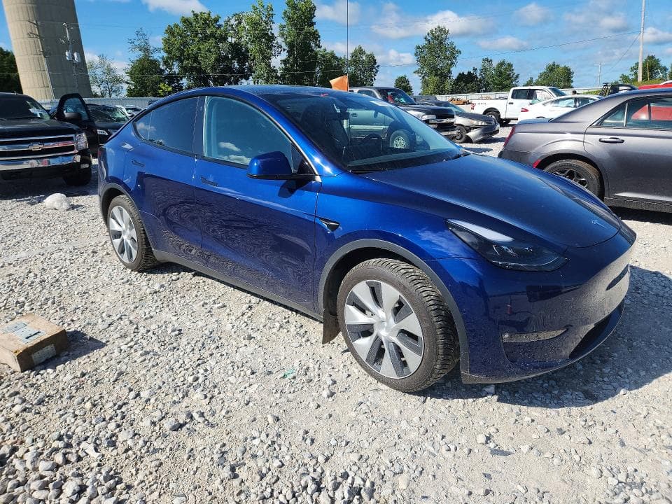 2022 TESLA MODEL Y 4