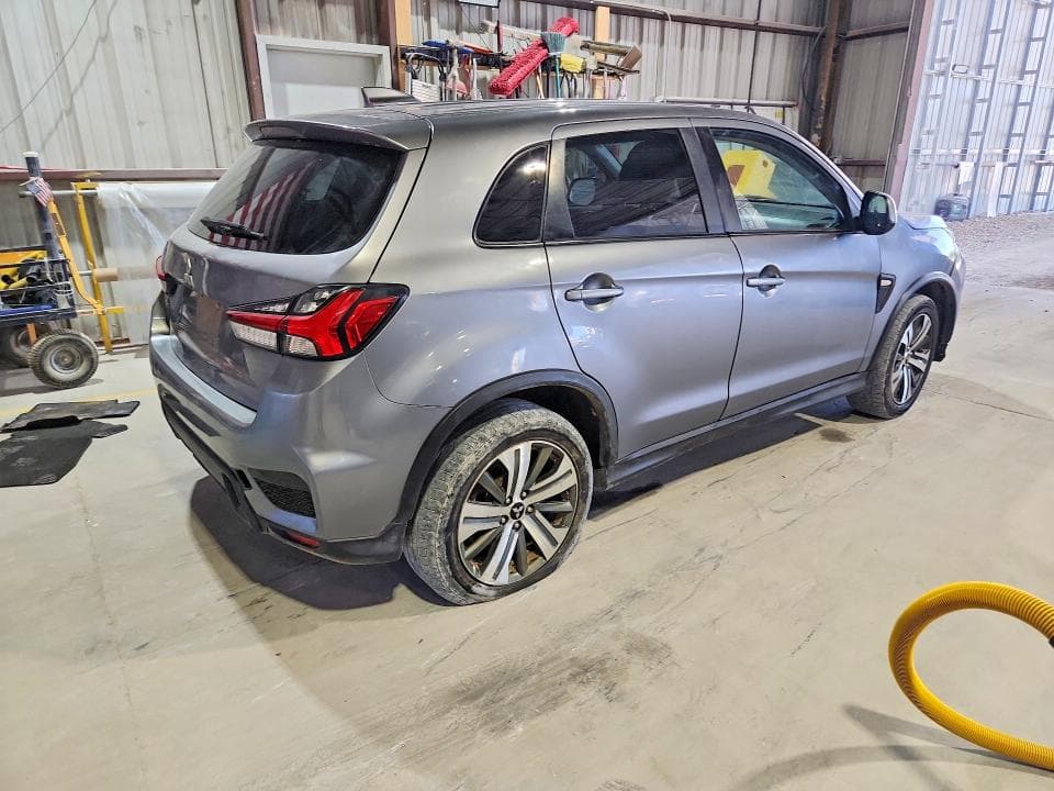 2020 MITSUBISHI OUTLANDER SPORT ES 3