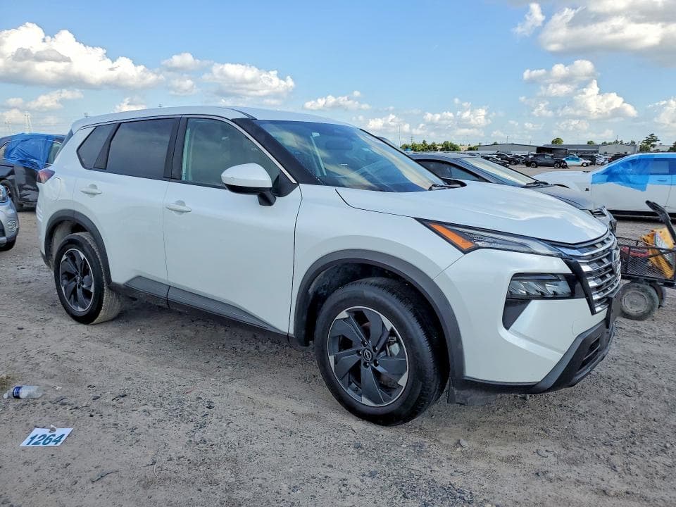 2025 NISSAN ROGUE SV 4