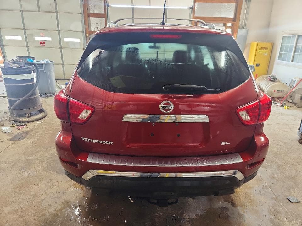 2017 NISSAN PATHFINDER SL 6