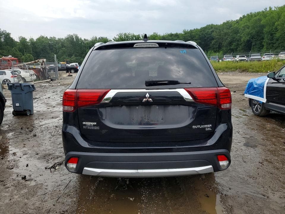2017 MITSUBISHI OUTLANDER SE 6