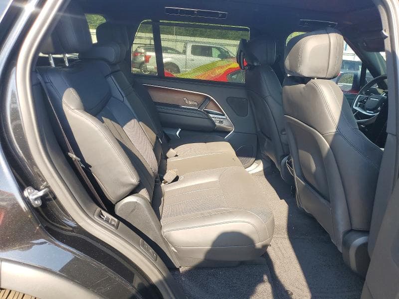 2024 LAND ROVER RANGE ROVER SE 11