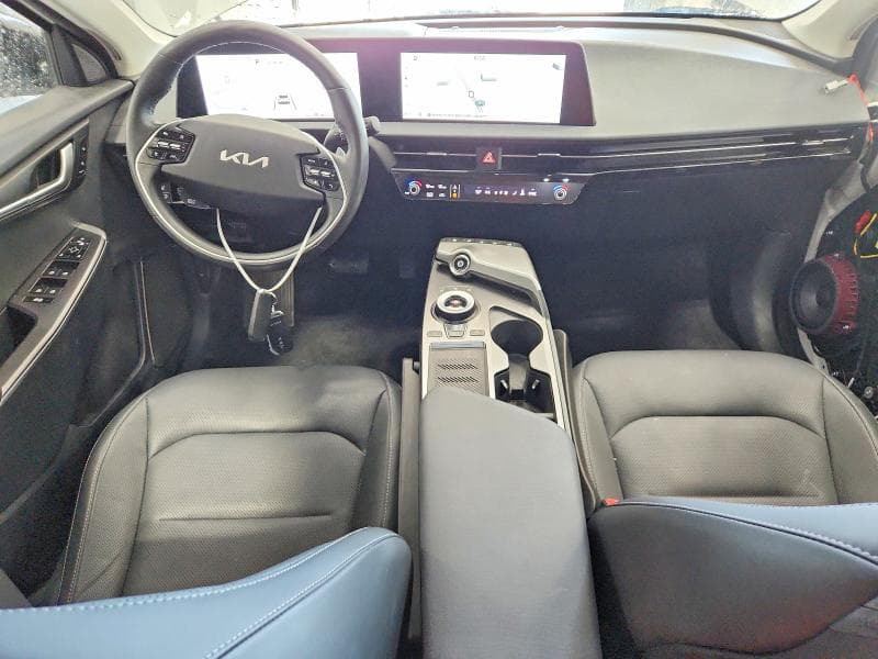 2024 KIA EV6 WIND 8