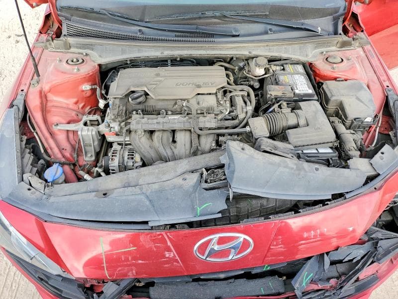 2021 HYUNDAI ELANTRA SE 11