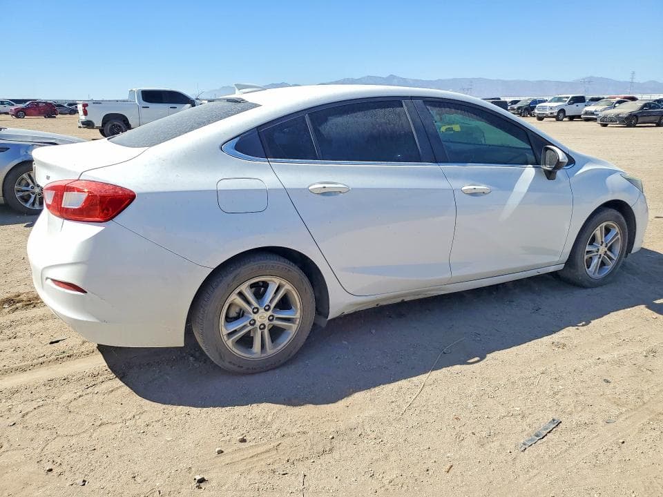 2017 CHEVROLET CRUZE LT 3