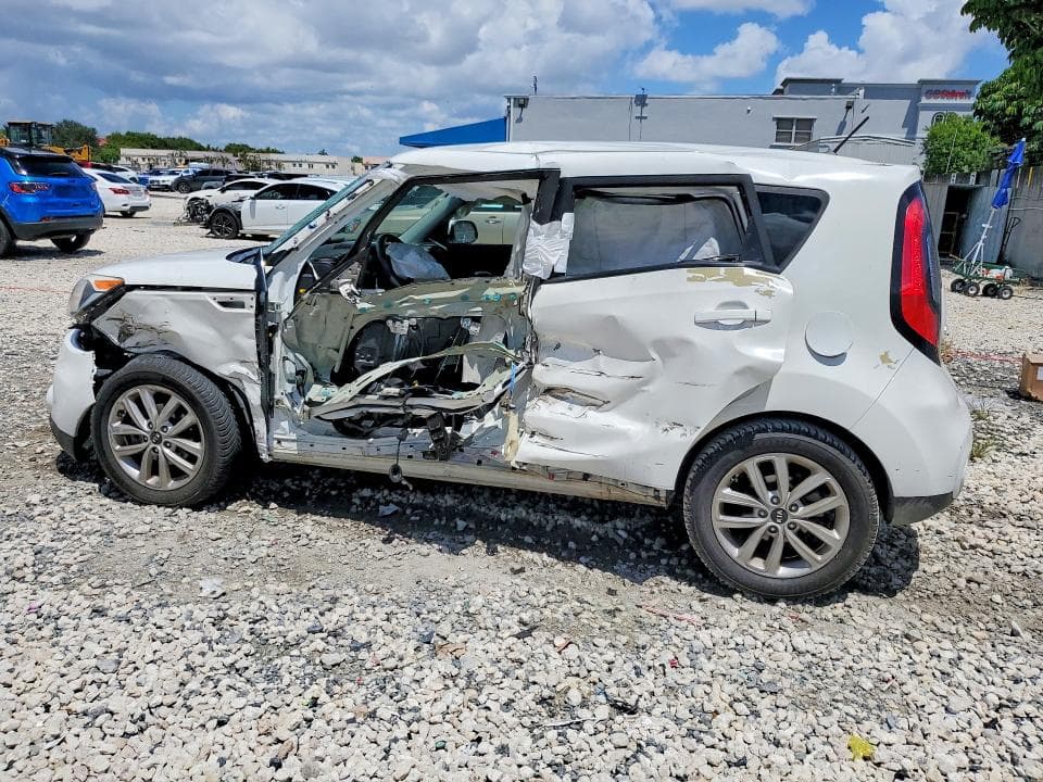2018 KIA SOUL + 2