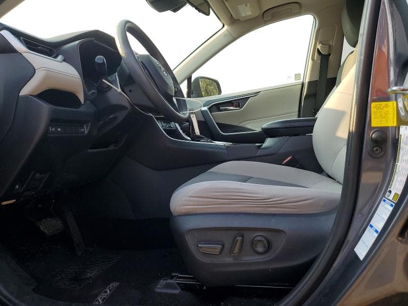 2019 TOYOTA RAV4 HYBRID XLE 7