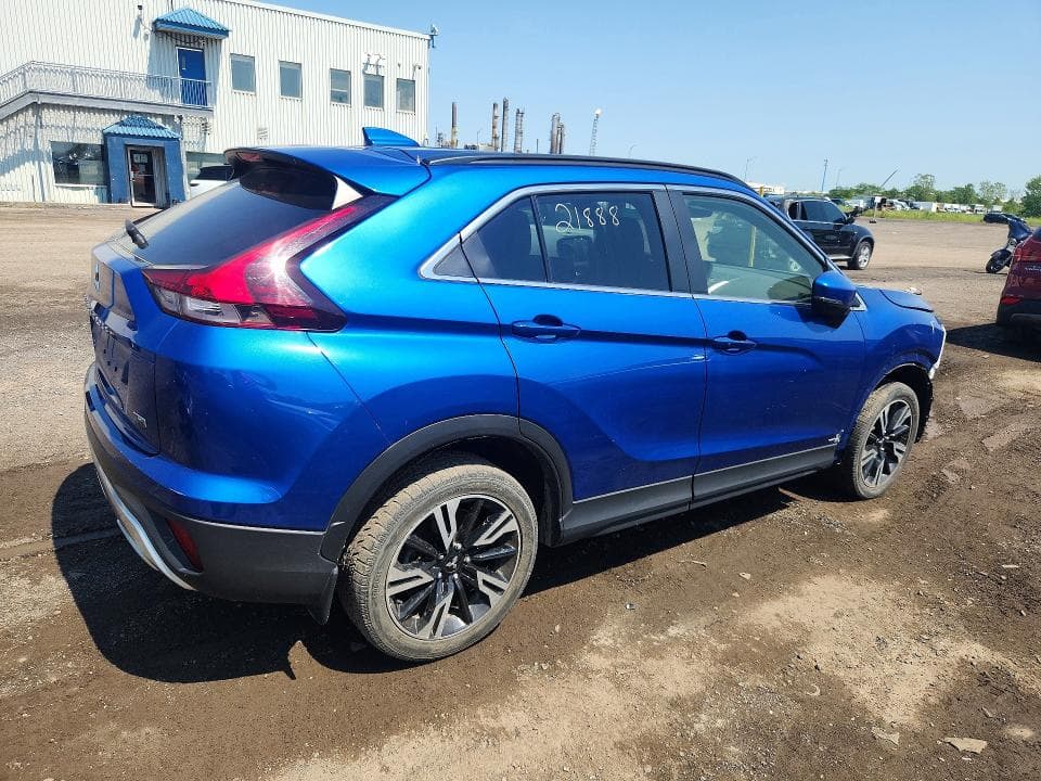 2023 MITSUBISHI ECLIPSE CROSS LE 3