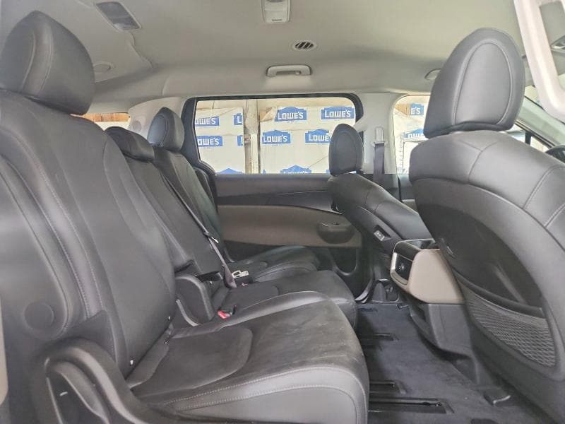 2026 KIA CARNIVAL LXS 11