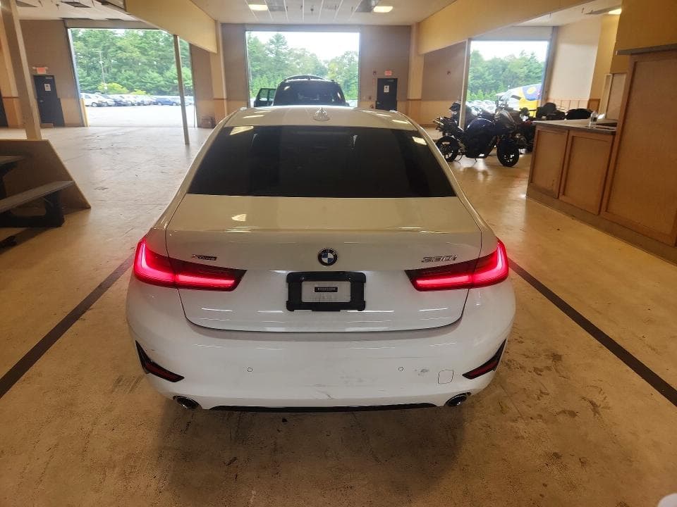 2021 BMW 330XI 6