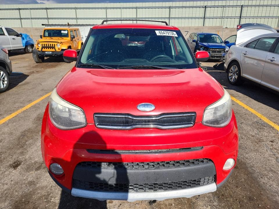 2017 KIA SOUL + 5