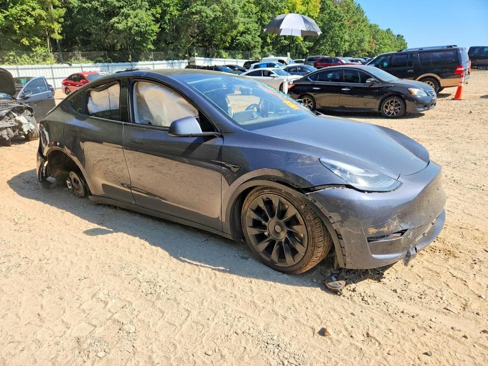 2021 TESLA MODEL Y 4