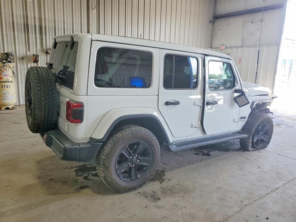 2022 JEEP WRANGLER UNLIMITED SAHARA 3