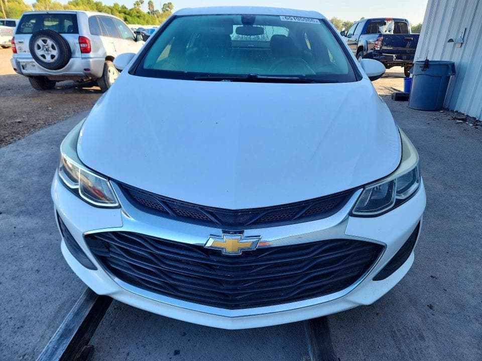 2019 CHEVROLET CRUZE 5