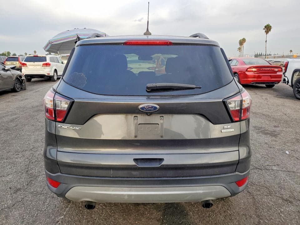 2018 FORD ESCAPE SE 6