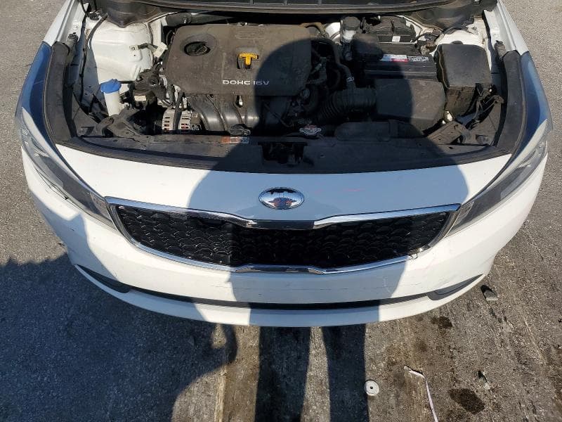 2018 KIA FORTE S 11