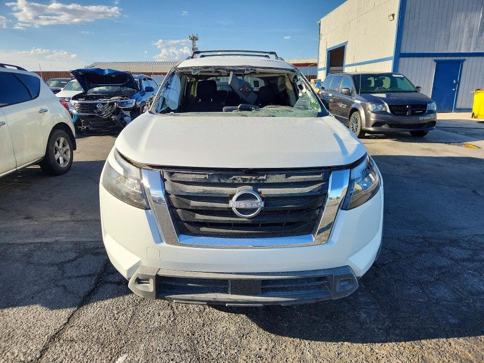 2025 NISSAN PATHFINDER SV 5