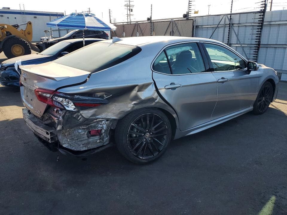 2024 TOYOTA CAMRY XSE 3