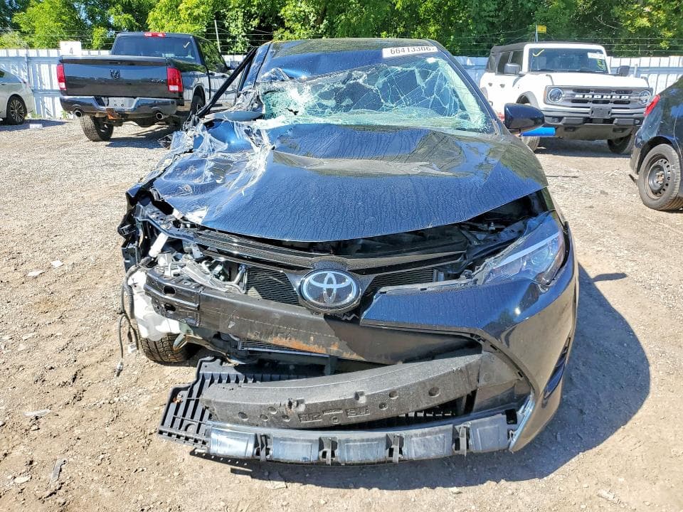 2017 TOYOTA COROLLA L 5