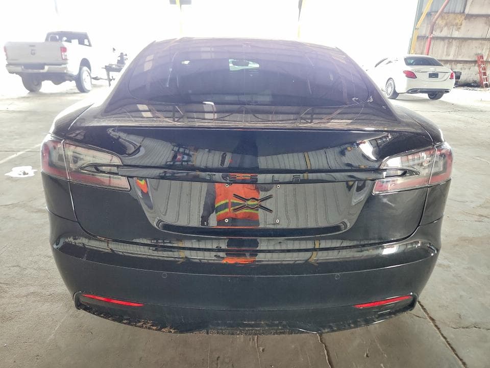 2021 TESLA MODEL S 6