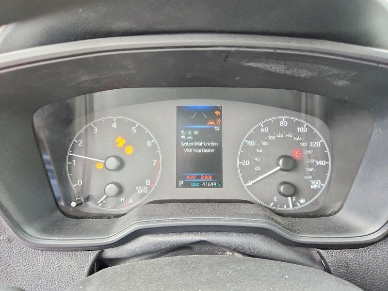 2024 TOYOTA COROLLA LE 9