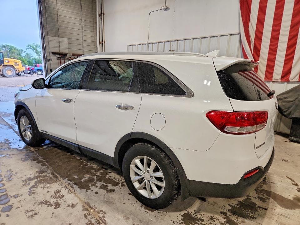 2018 KIA SORENTO LX V6 2