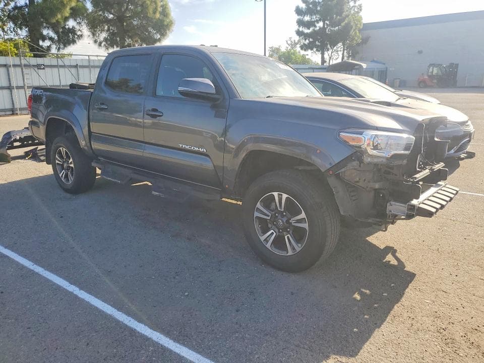 2019 TOYOTA TACOMA TRD SPORT 4