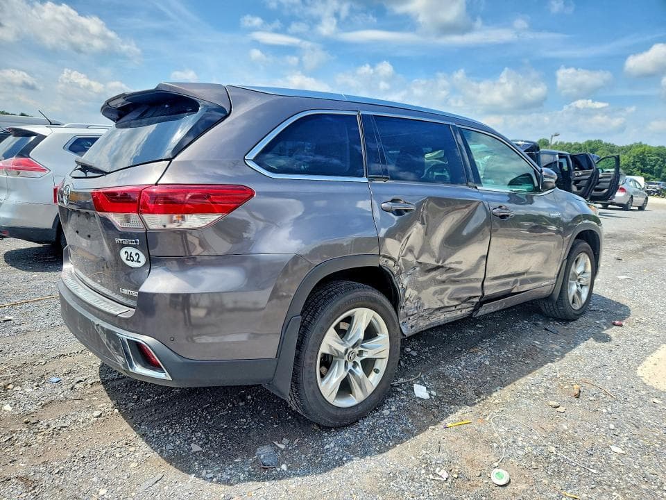 2018 TOYOTA HIGHLANDER HYBRID LIMITED 3