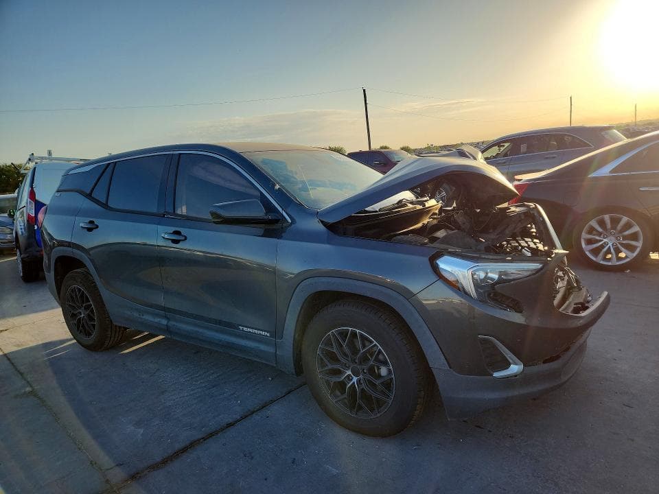 2020 GMC TERRAIN SLE 4
