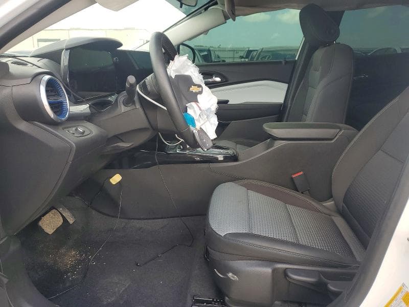 2026 CHEVROLET TRAX 1LT 7