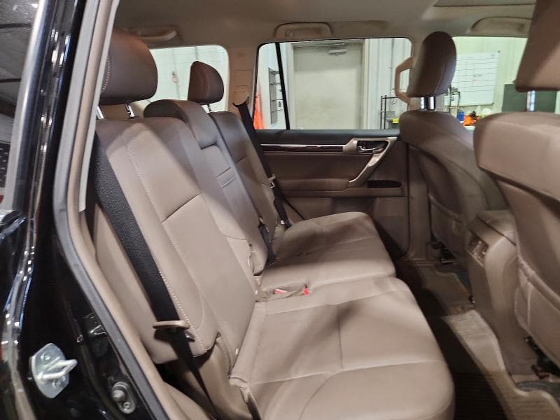 2018 LEXUS GX 460 11