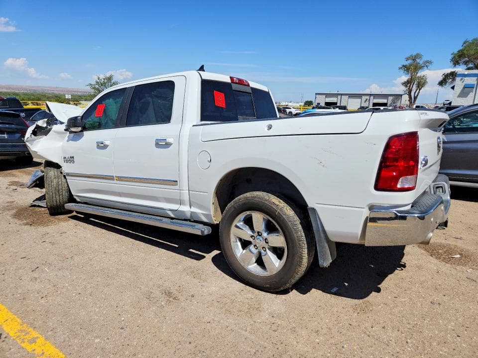 2017 RAM 1500 SLT 2