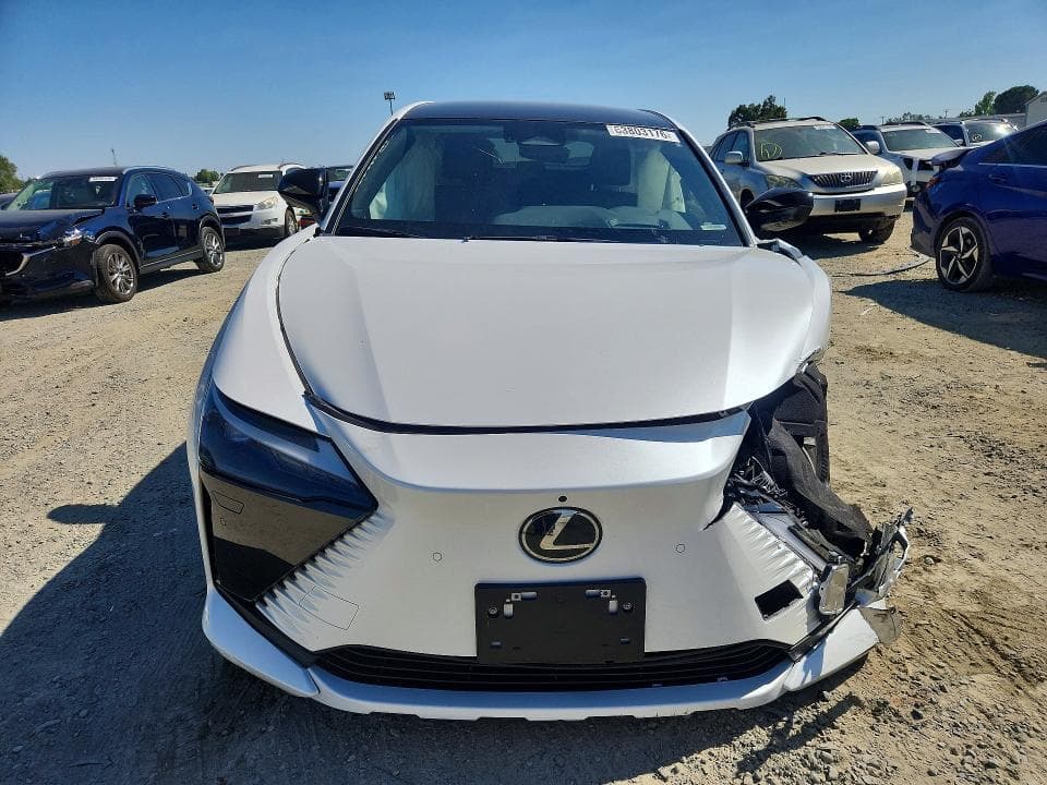 2023 LEXUS RZ 450E 5