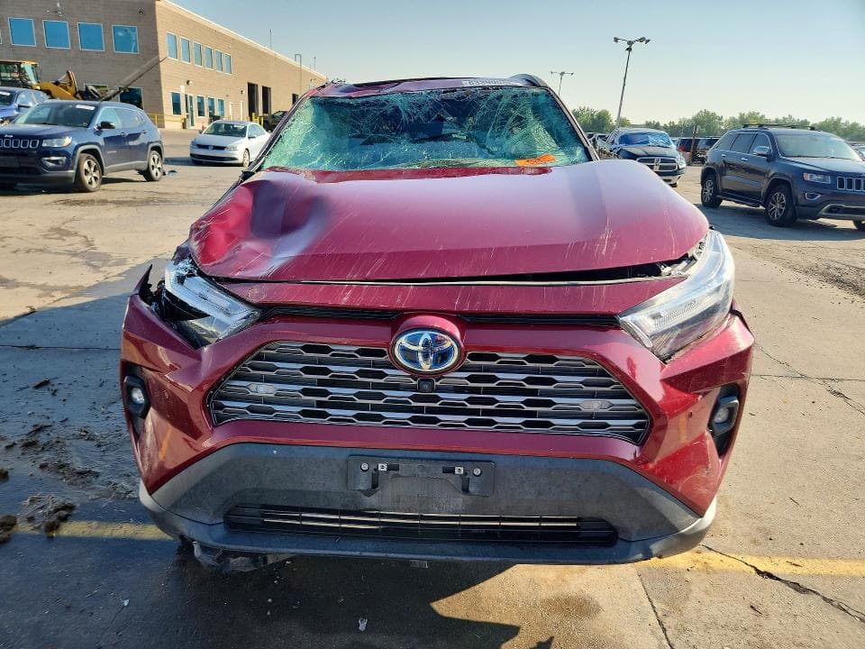 2022 TOYOTA RAV4 LIMITED 5
