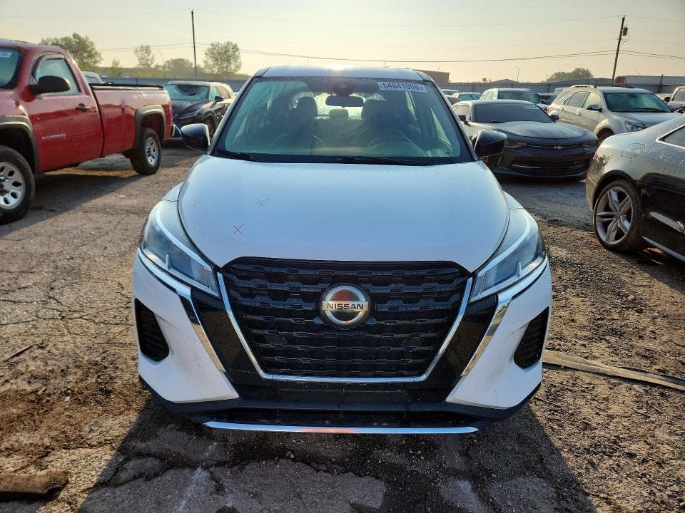 2021 NISSAN KICKS S 5