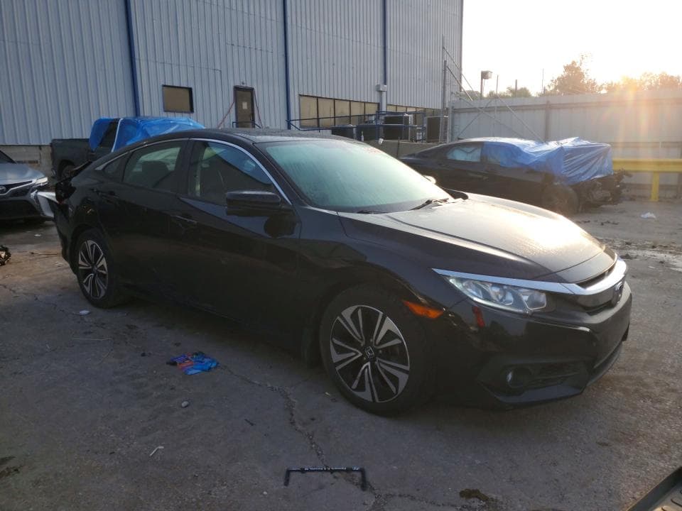 2017 HONDA CIVIC EX 4