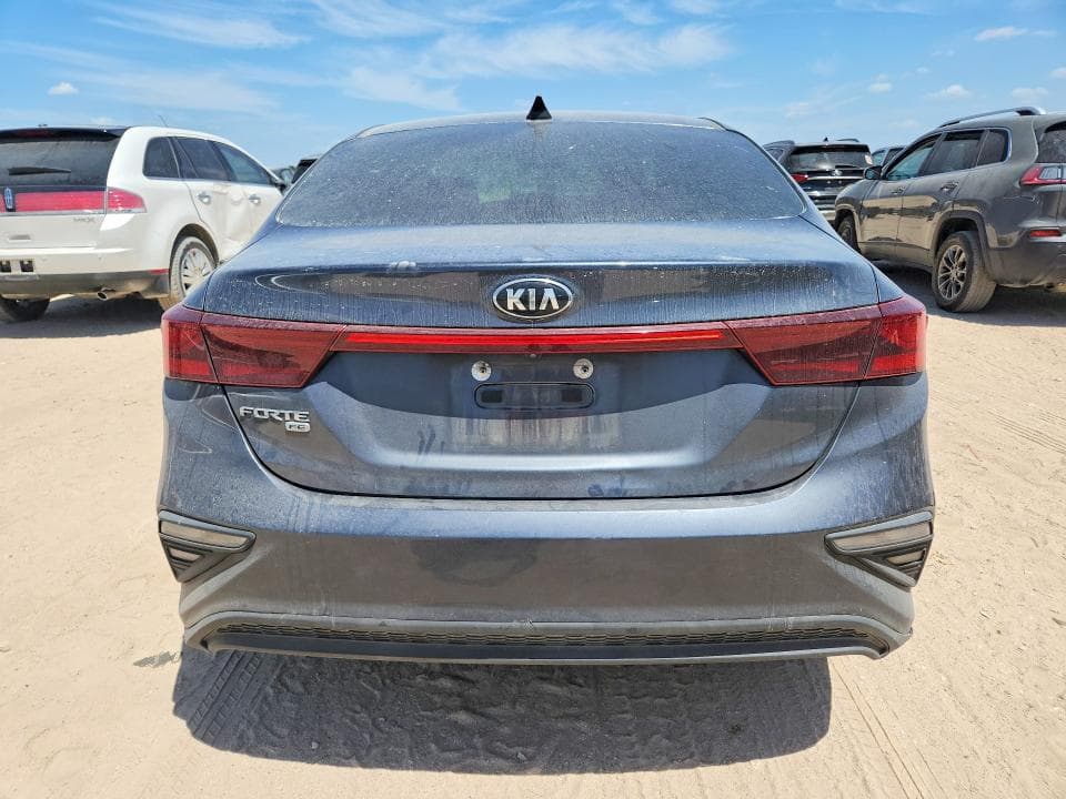 2020 KIA FORTE FE 6