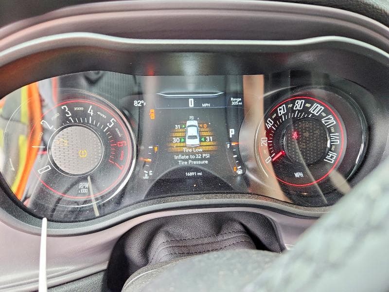 2023 DODGE CHALLENGER R/T 9