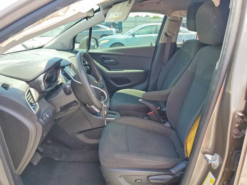 2020 CHEVROLET TRAX LS 7