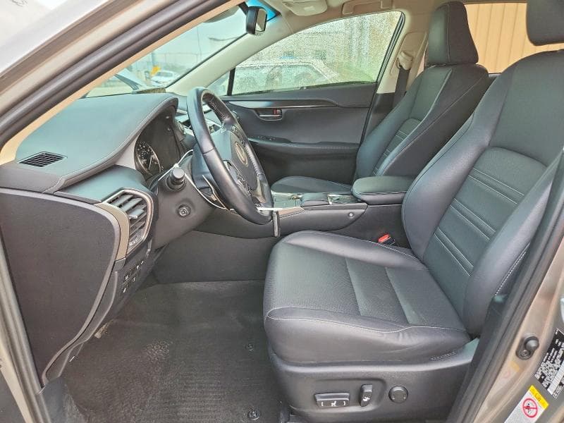 2019 LEXUS NX 300 BASE 7