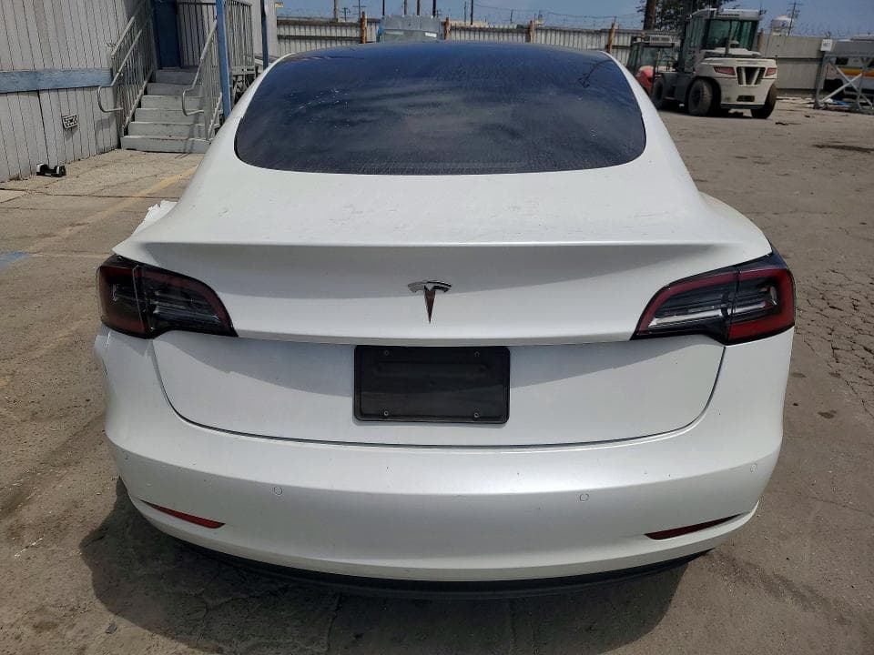 2021 TESLA MODEL 3 6