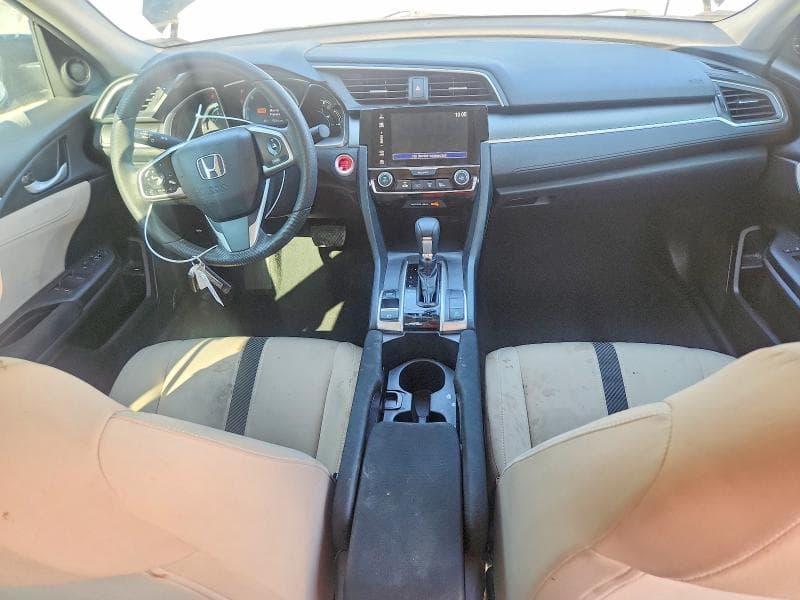 2018 HONDA CIVIC EX 8