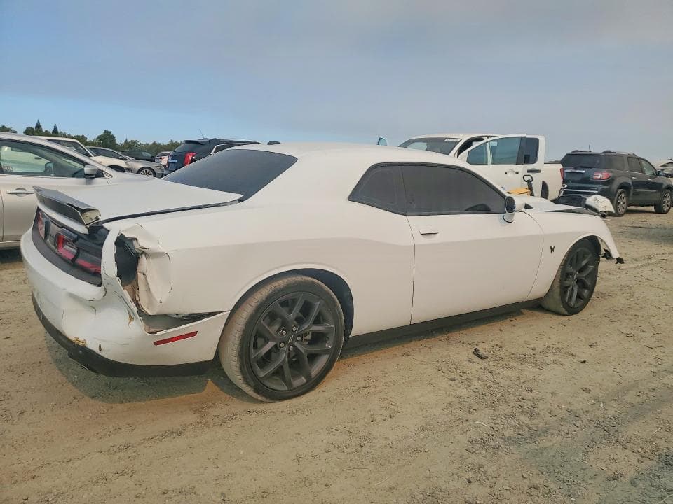 2021 DODGE CHALLENGER GT 3